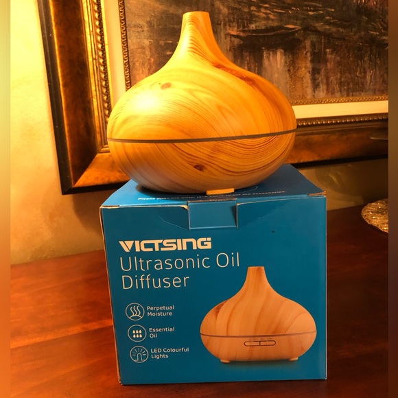 Victsing Ultrasonic Oil Diffuser - Picture 2 of 7